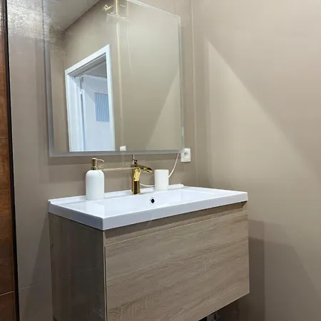 Recently Renovated * Ostende