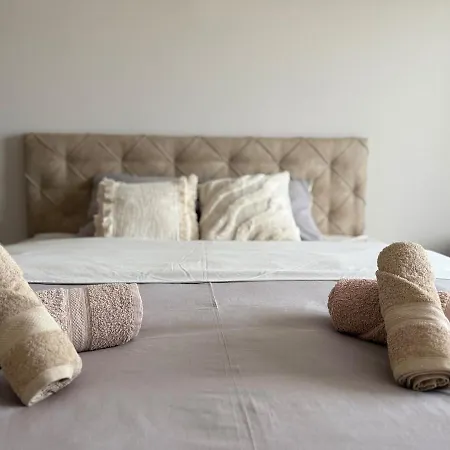 Recently Renovated Ostenda