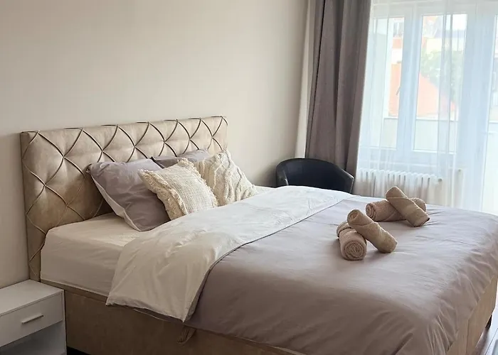 Recently Renovated * Ostenda