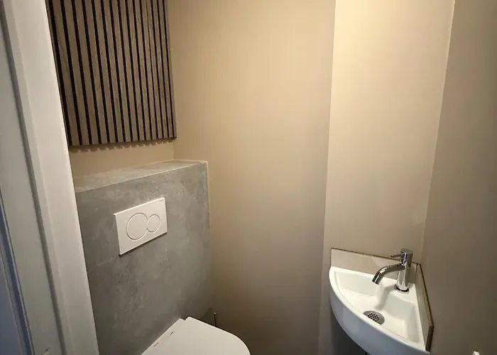 Recently Renovated * Ostenda